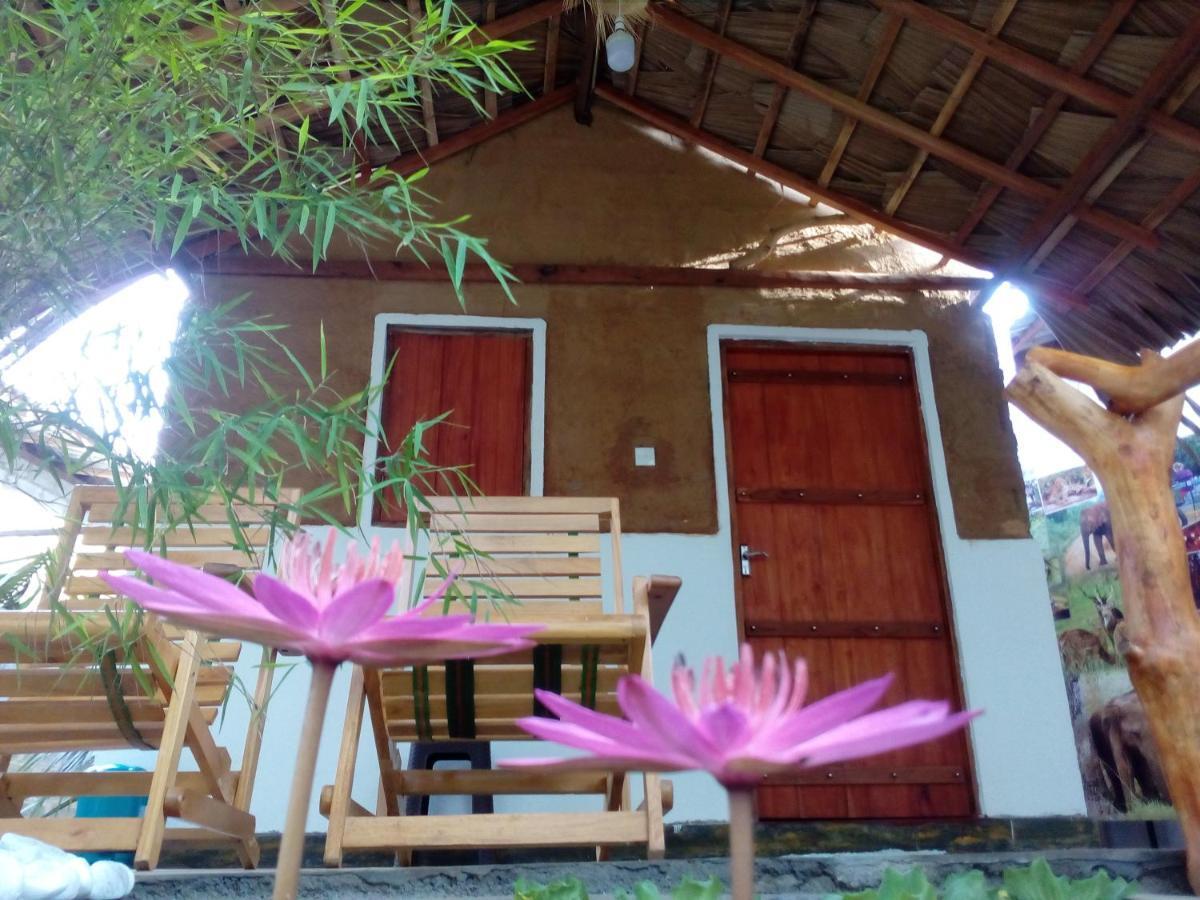 Nature Lovers Safari Cottage Udawalawe Exterior foto